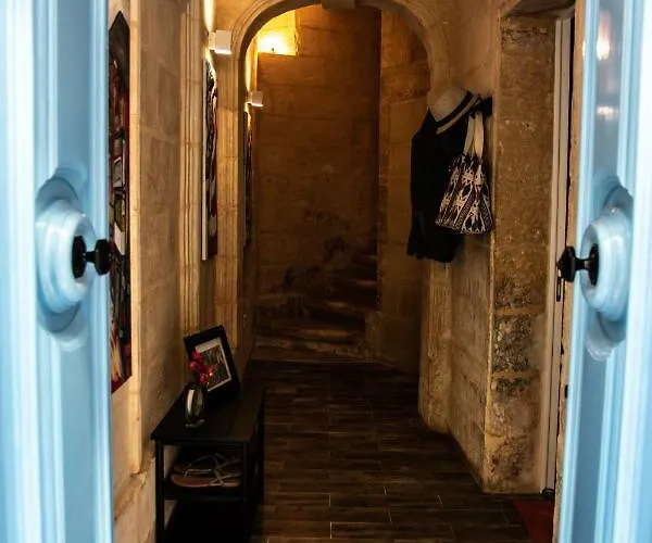 Cosy Townhouse In Historic Centre *