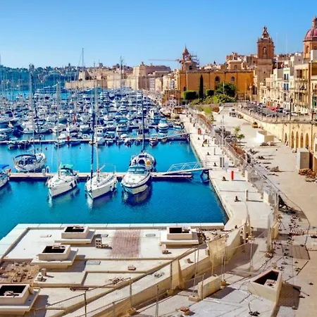 Cosy Townhouse In Historic Centre * Birgu